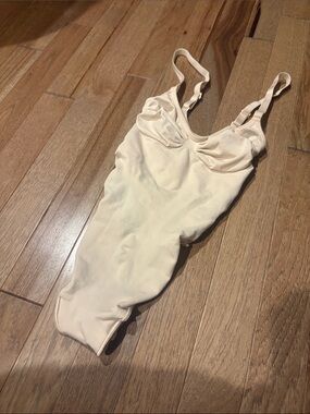 SKIMS Cream One-Piece Bodysuit with Adjustable Straps- brand-new, never-worn